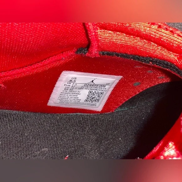 Men’s/Teen Jordan MVP, size 8.5, Black/Dark Concord Raptor - Picture 9 of 12